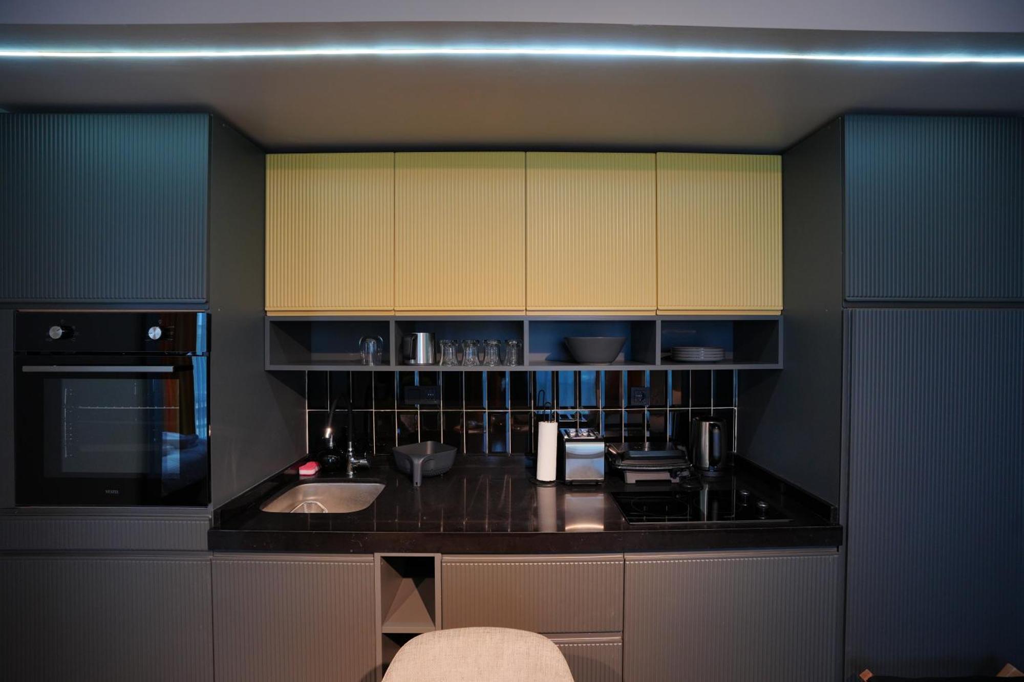 Dream House 22 * Istanboel